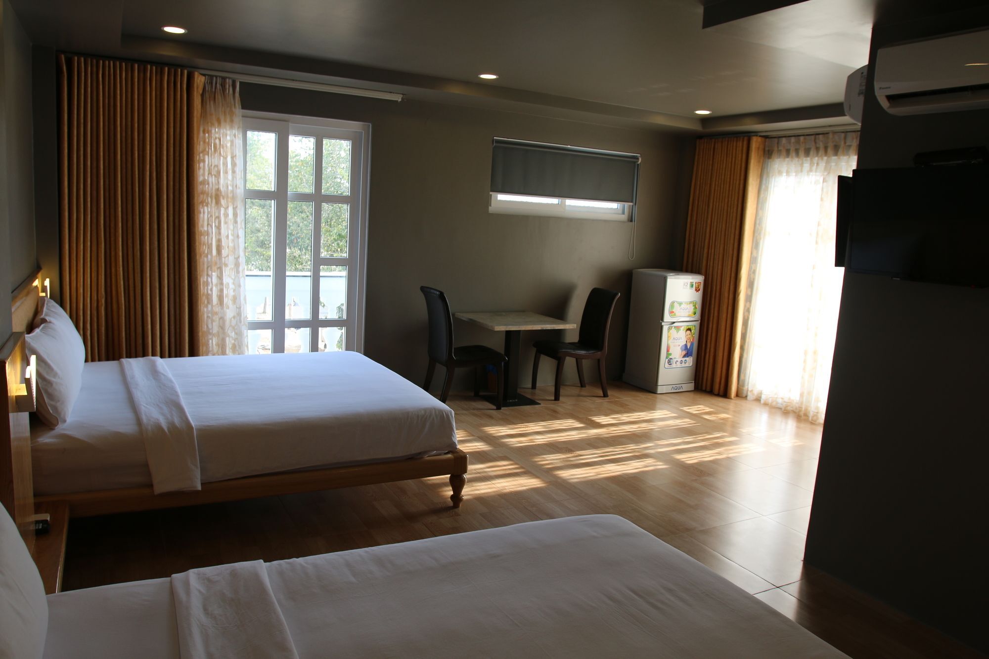 Khách sạn Victorian 3*